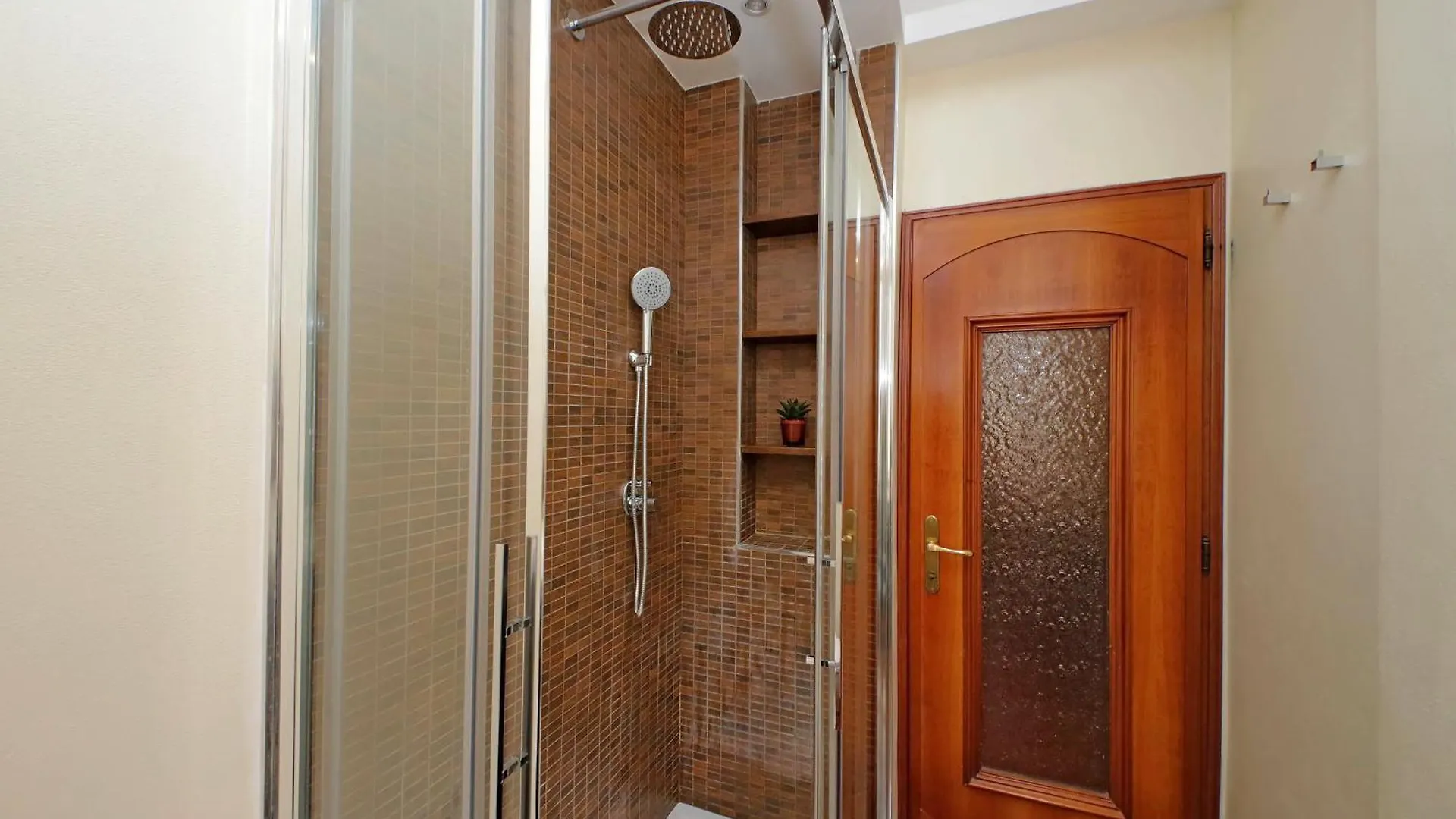 4Bnb - Donatello Apartment Rome 0*,  Italy